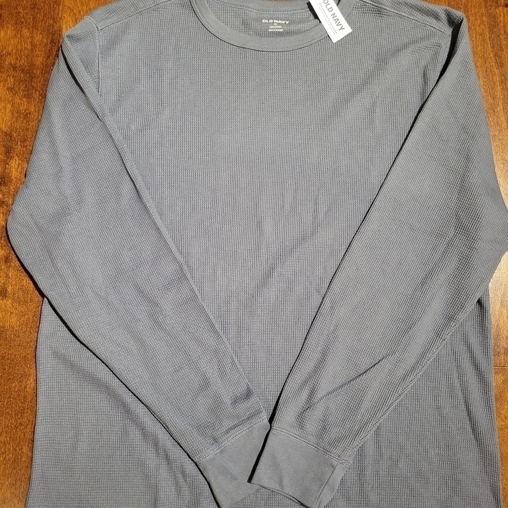 NWT Old Navy men's long sleeve waffle knit top - Picture 3 of 5